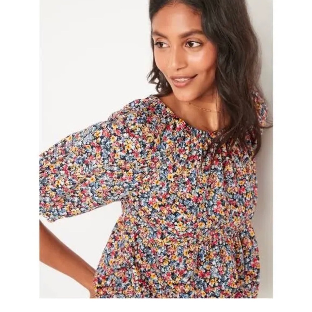 Old Navy Puff Sleeve Babydoll Blouse